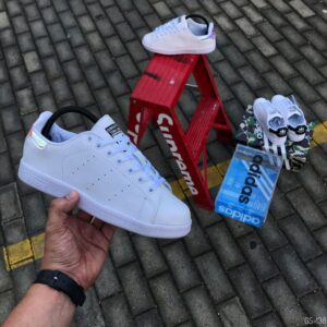 STAN SMITH