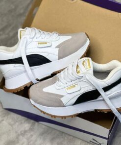 Alternative view of Deportivo Puma Dama2