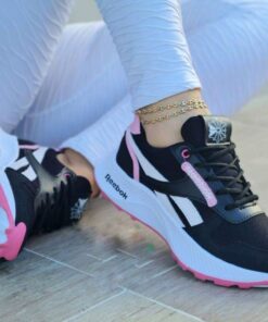 Alternative view of Rebook Dama